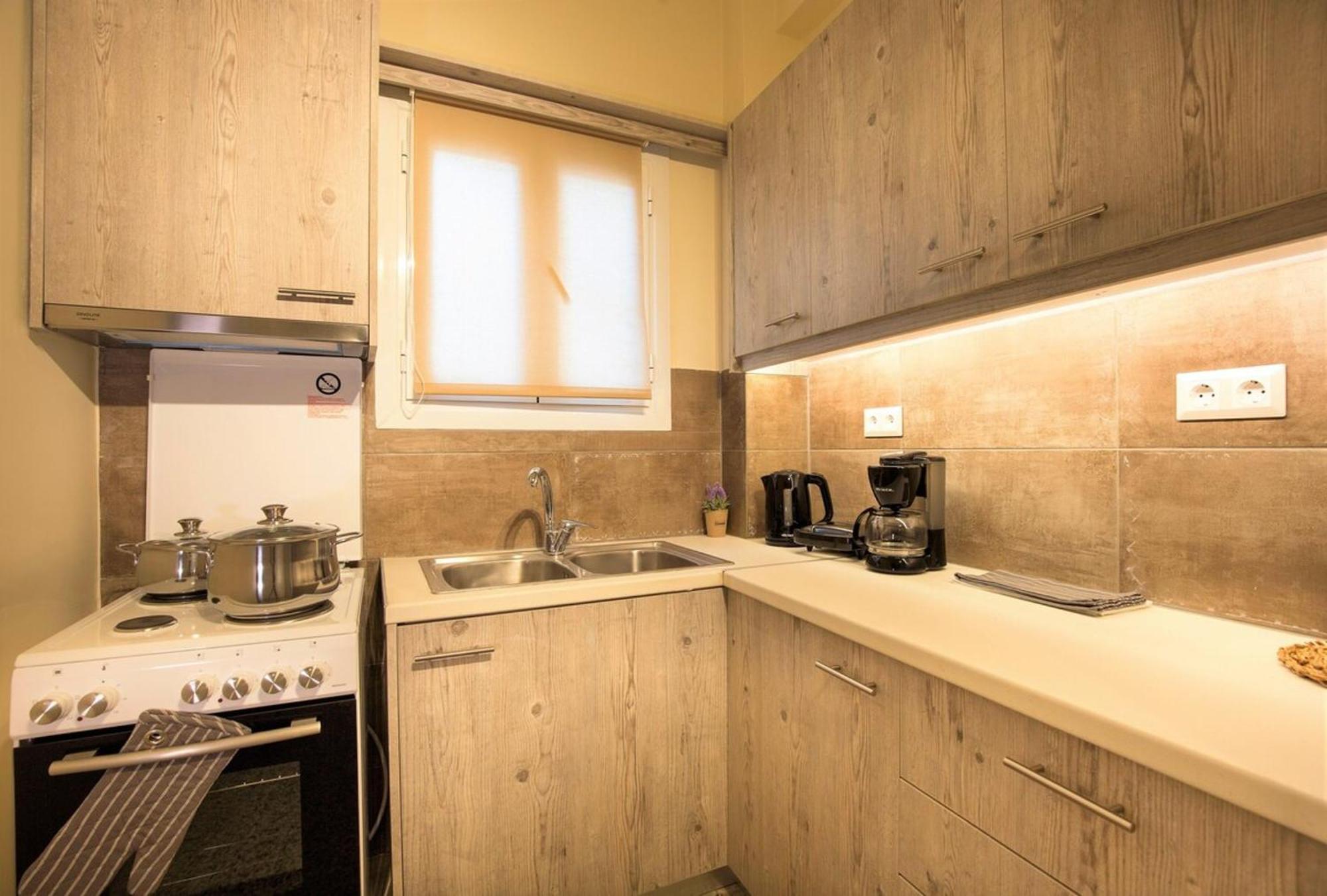 Peaceful Renovated Apartment Near Lycabettus Hill 雅典 外观 照片